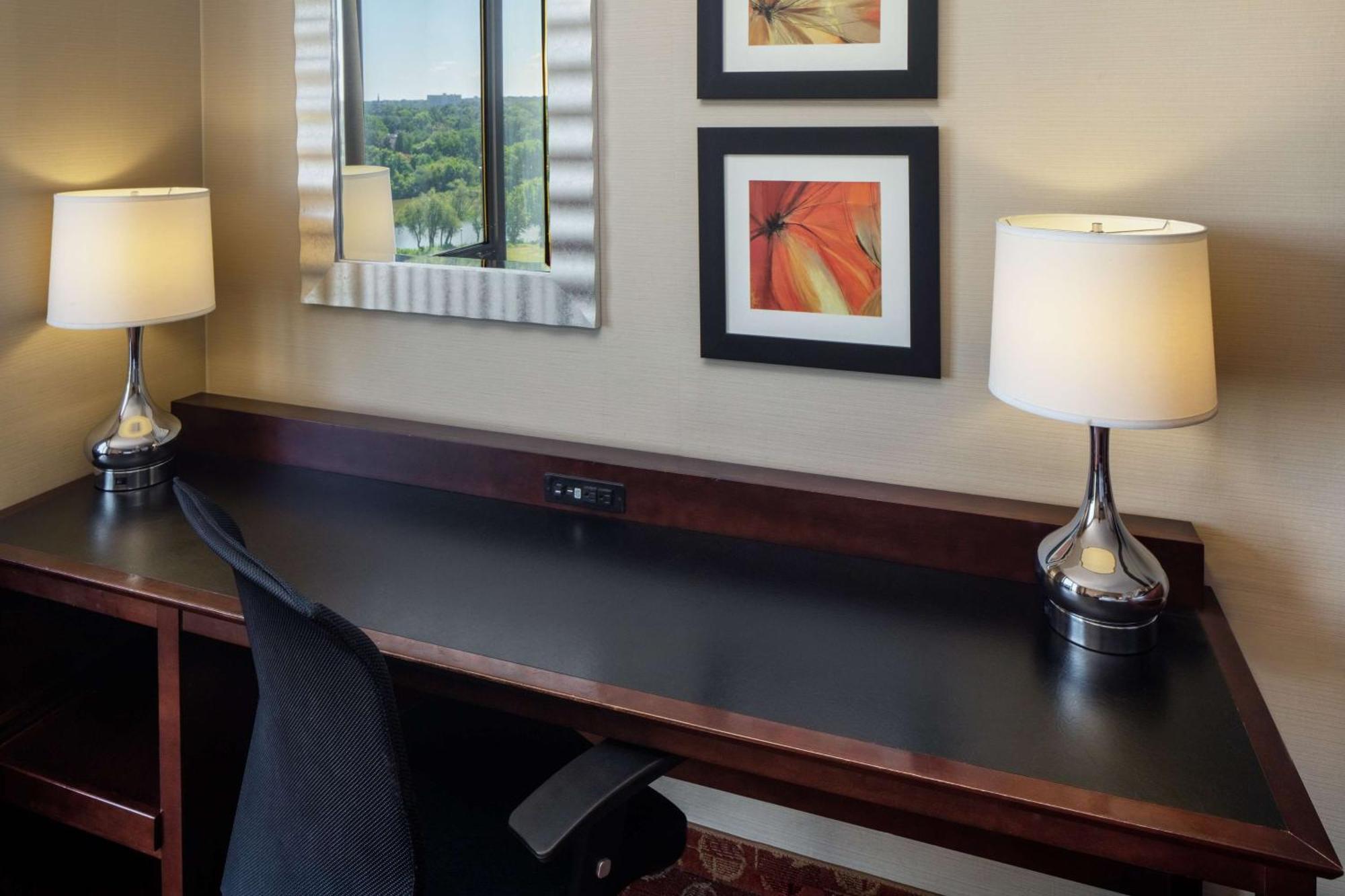 Doubletree By Hilton Cherry Hill Philadelphia Εξωτερικό φωτογραφία