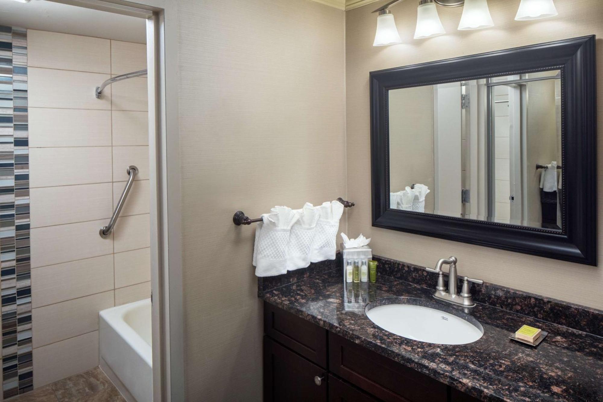 Doubletree By Hilton Cherry Hill Philadelphia Εξωτερικό φωτογραφία